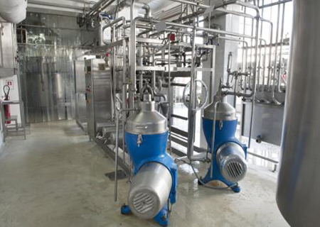 为青海果洛州玛尔洛乳品公司提供乳品生产线设计安装工程